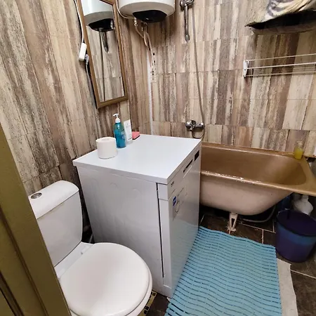 Your In A Three-room With A Shared Kitchen, Bathroom, And Toilet Apartman